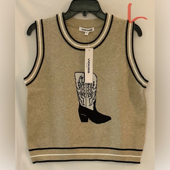 Vigoss Sweaters - Vigoss Beige Knit Vest with Black Pattern